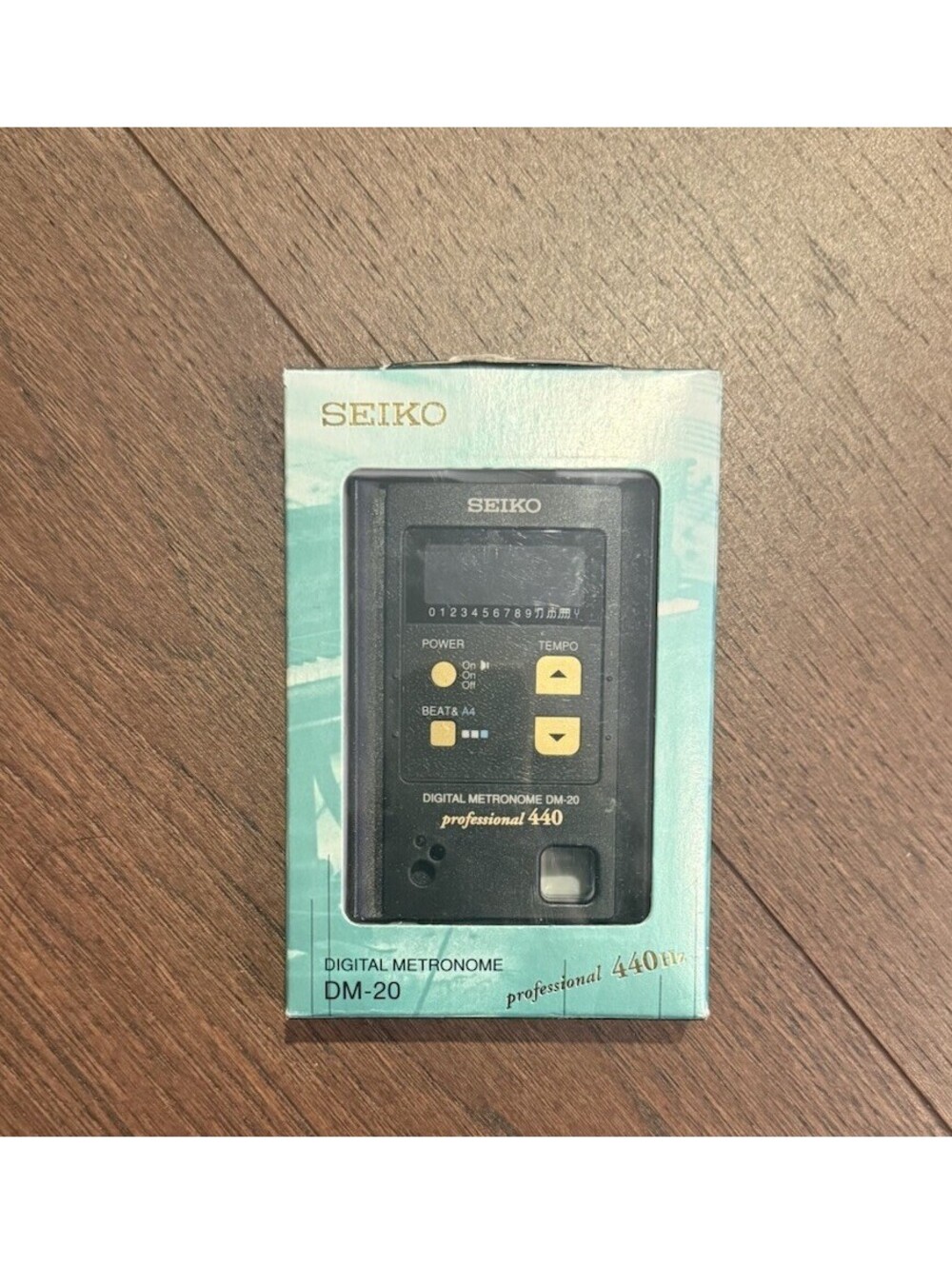 Seiko Digital Metronome Black DM-20 Professional 250 BPM